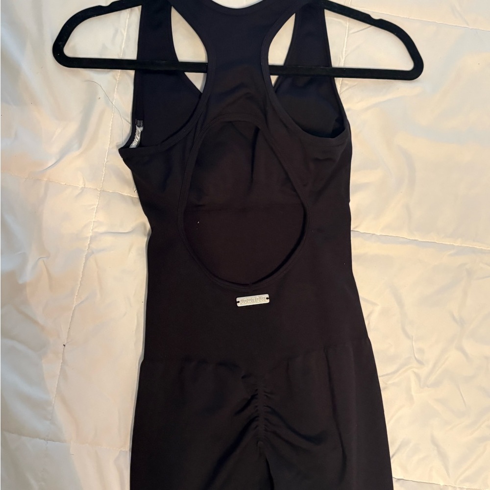 YoungLA Black Seamless Women's Shapewear - Picture 7 of 9